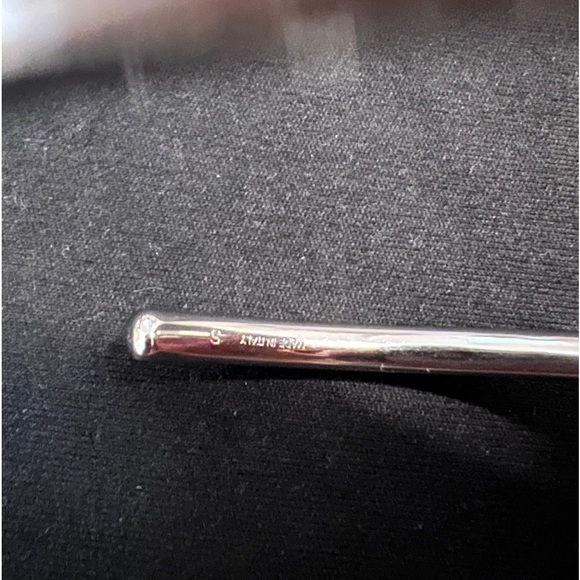 Celine Knot Bracelet: classic style in perfect condition - Picture 2 of 4